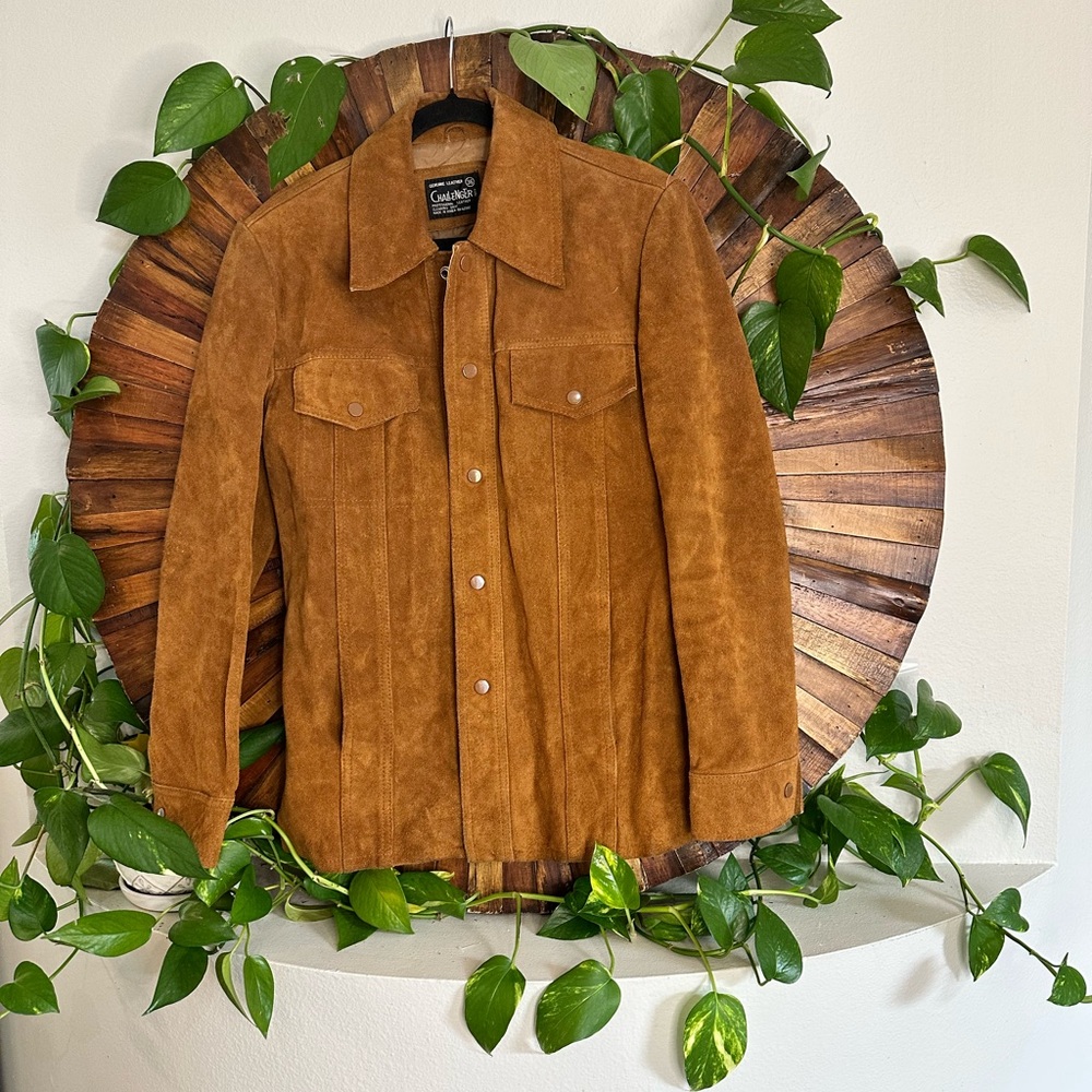 Challenger Vintage over-shirt style jacket 100% genuine leather.